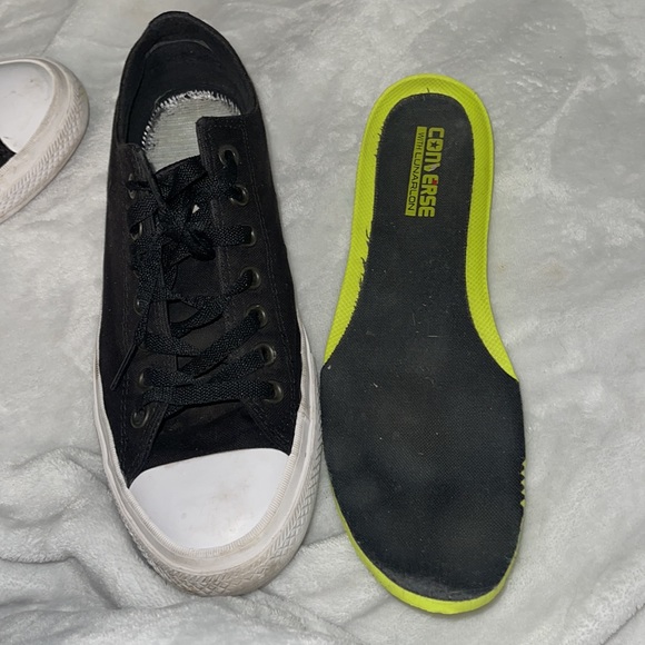 Used Converse - Picture 9 of 9